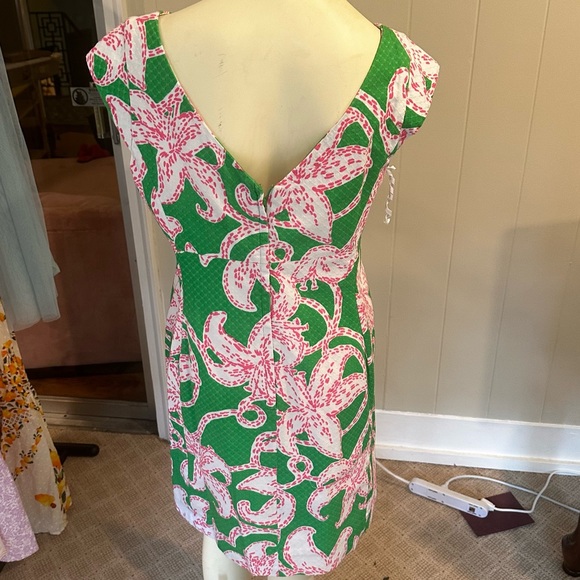 Lily Pulitzer size 12 Allura Dress Green Pink Twinkle EUC. - Picture 2 of 3